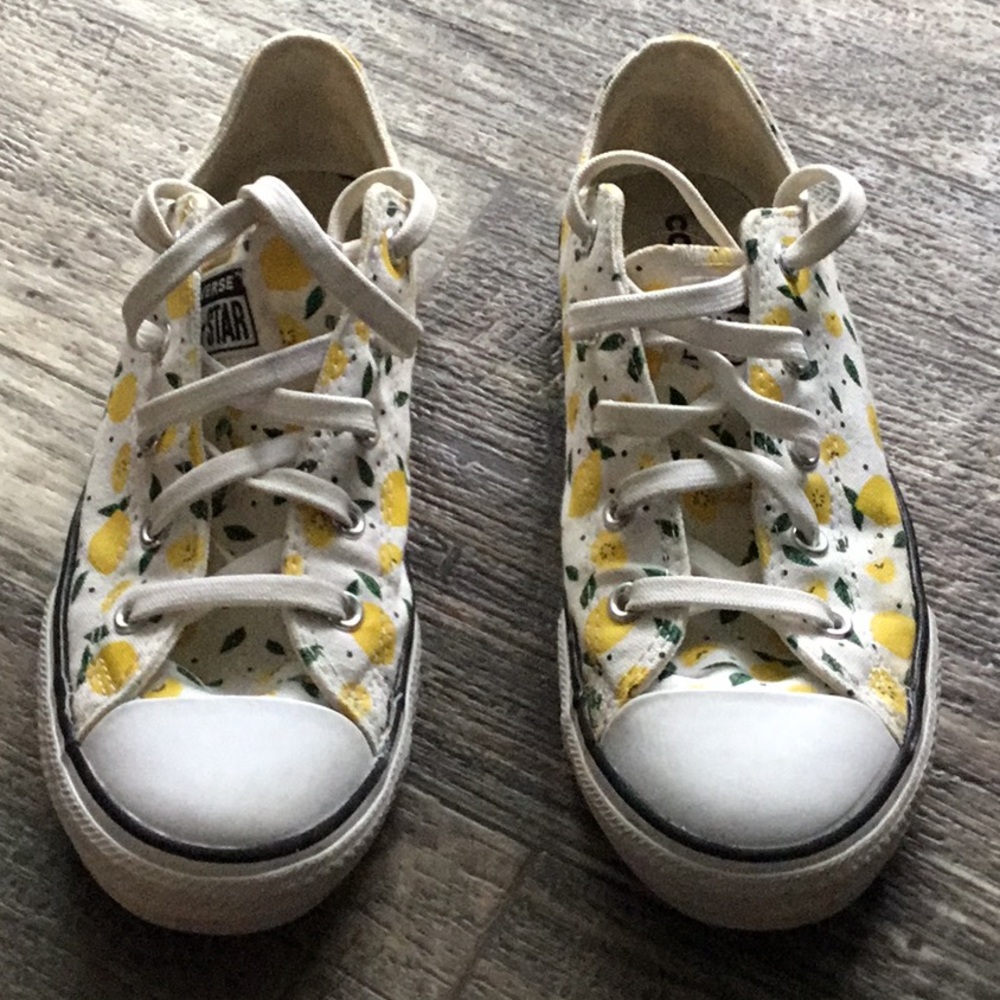 Converse White and Yellow Daisy Print Sneakers